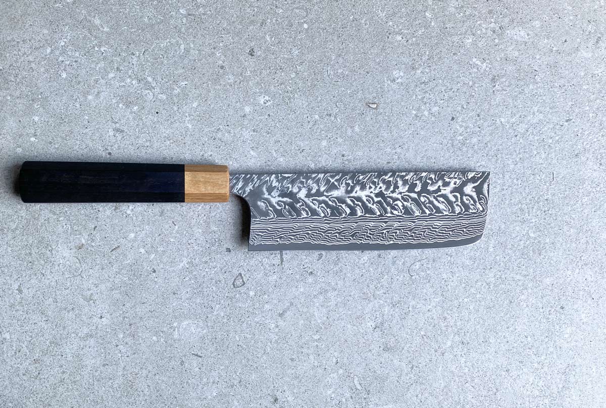 Kato PSD 165mm Nakiri - Ancient Red Gum