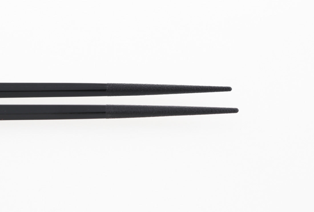 Den Den Chopsticks Black 23cm