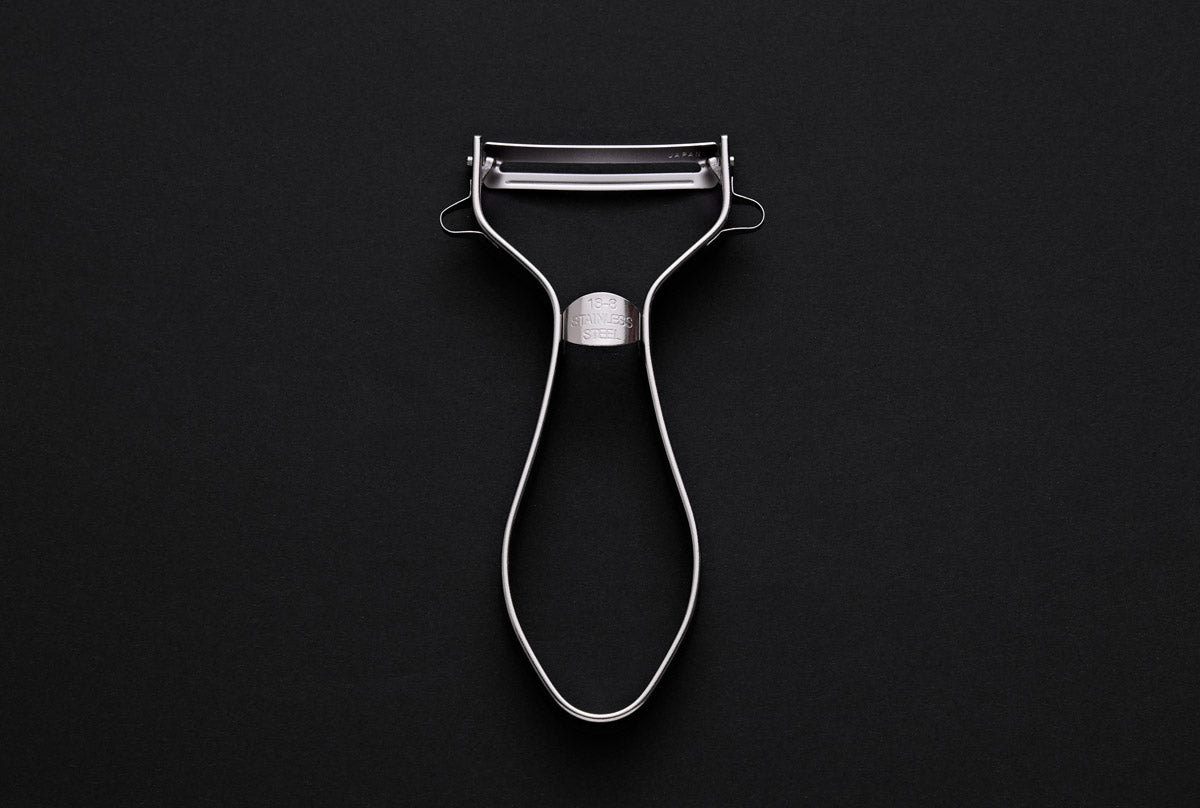 Japanese Curved Peeler